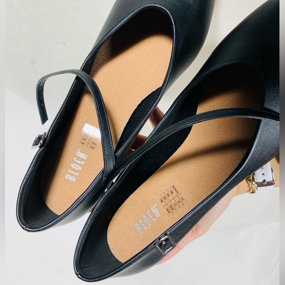 NIB Bloch Women's Broadway-Lo Character Shoe Black Size 11M - Picture 11 of 11